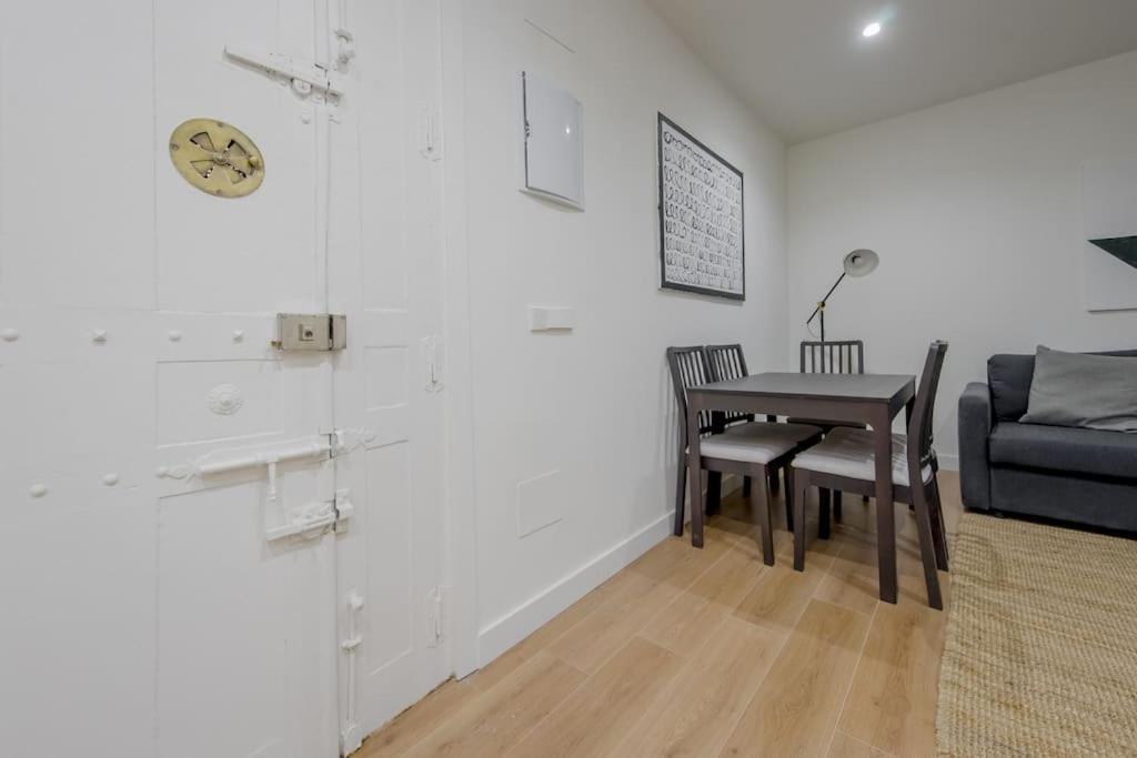 Cozy Apt Para 6Pax A Escasos Metros Del Retiro Madrid Eksteriør bilde